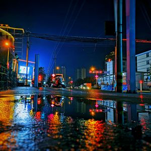 偷拍美女尿尿拉屎黄片
